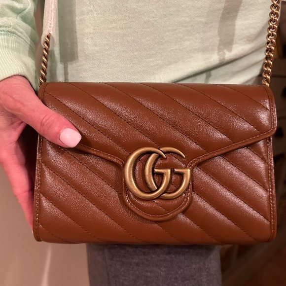 Gucci Handbags - NWT Women's Gucci Small Bag with Gold Chain (camel, tan color)